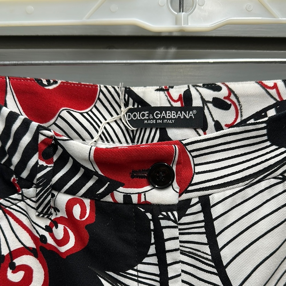 Dolce & Gabbana Red and Black Floral Wide Leg Pants - Picture 4 of 10